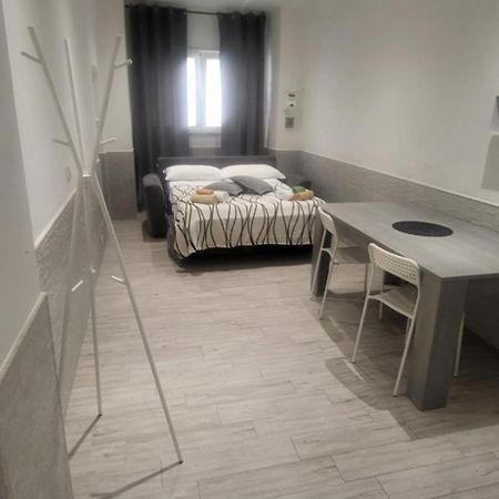 La Dimora Di Angelo Apartment บารี ภายนอก รูปภาพ